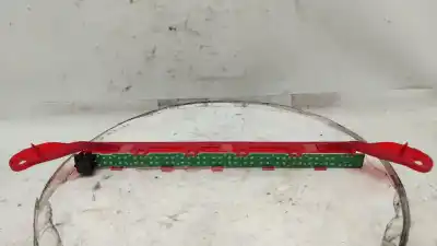 Peça sobressalente para automóvel em segunda mão farolim de travão central por bmw serie 1 berlina (e81/e87) 118d referências oem iam   