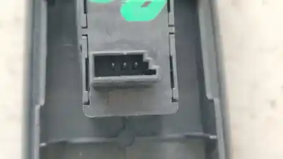 Second-hand car spare part right front power window switch for bmw serie 1 berlina (e81/e87) 118d oem iam references 6935534  