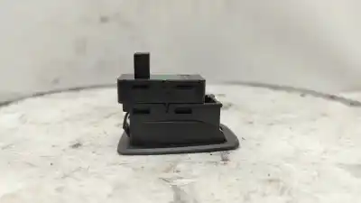 Peça sobressalente para automóvel em segunda mão botão / interruptor elevador vidro traseiro esquerdo por bmw serie 1 berlina (e81/e87) 118d referências oem iam 6945874  