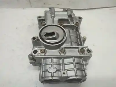 Pezzo di ricambio per auto di seconda mano bomba a olio per honda accord vii (cl, cn) 2.2 i-ctdi (cn1) riferimenti oem iam   