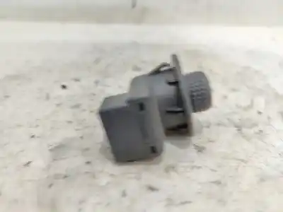 Second-hand car spare part rearview side mirror switch for renault megane i (ba0/1_) 1.9 dti (ba08, ba0n) oem iam references   