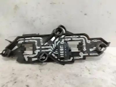 Recambio de automóvil de segunda mano de PORTALAMPARAS para PEUGEOT 307 (3A/C)  referencias OEM IAM 89022860507  