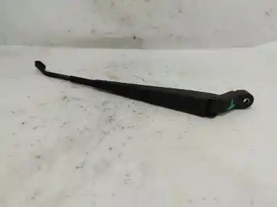 Second-hand car spare part rear windshield wiper arm for mitsubishi colt v (cj_, cp_) 1600 (cj4a) oem iam references  2b24rr  Second-hand car spare part rear windshield wiper arm for mitsubishi colt v (cj_, cp_) 1600 (cj4a) oem iam references  2b24rr