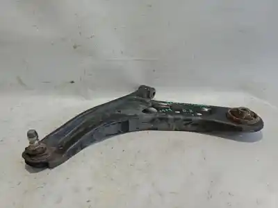Pezzo di ricambio per auto di seconda mano braccio di sospensione anteriore sinistro inferiore per kia stonic (yb) 1.6 crdi riferimenti oem iam   
