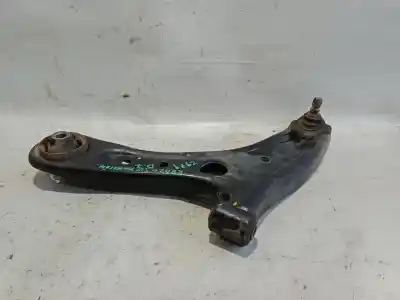 Pezzo di ricambio per auto di seconda mano braccio di sospensione anteriore sinistro inferiore per kia stonic (yb) 1.6 crdi riferimenti oem iam   