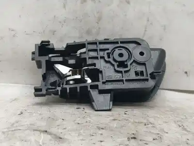 Автозапчасти б/у внутри передней правой ручки за kia stonic (yb) 1.6 crdi ссылки oem iam 82623h8500  