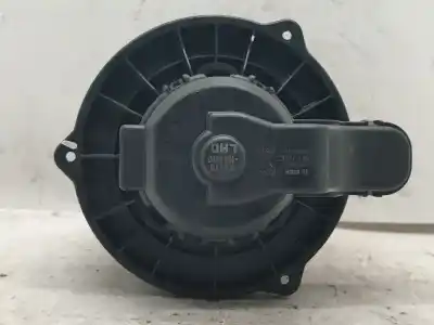Pezzo di ricambio per auto di seconda mano motore di riscaldamento per kia stonic (yb) 1.6 crdi riferimenti oem iam f00s3b2570  