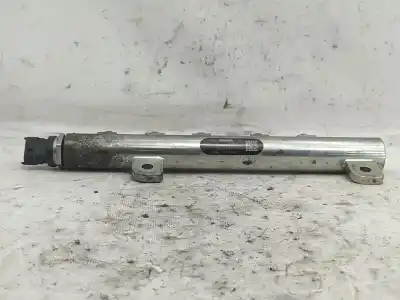 Second-hand car spare part distributor pipe for opel vectra c (z02) 1.9 cdti (f69) oem iam references 0445214095