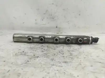 Автозапчастина б/у рампа инжектора для opel vectra c (z02) 1.9 cdti (f69) посилання на oem iam 0445214095  