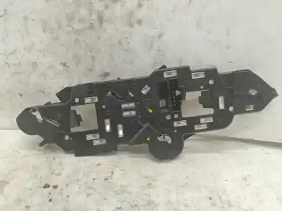 Tweedehands auto-onderdeel lamphouder voor peugeot 307 (3a/c) 1.6 hdi 110 oem iam-referenties 