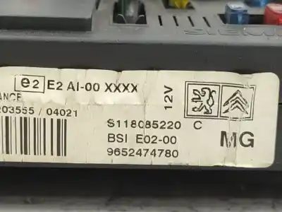 Автозапчасти б/у блок реле/предохранителей за peugeot 206 fastback (2a/c) 1.4 i ссылки oem iam 9652474780  