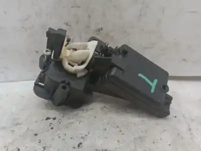 Pezzo di ricambio per auto di seconda mano maniglia esterna del cancello per renault clio ii (bb_, cb_) 1.2 (bb0a, bb0f, bb10, bb1k, bb28, bb2d, bb2h, cb0a,... riferimenti oem iam   