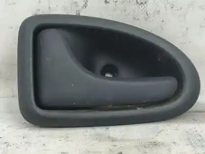 Piesă de schimb auto la mâna a doua Mâner Interior Stânga Spate pentru RENAULT CLIO II (BB_, CB_) 1.5 DCI (B/CB07) Referințe OEM IAM 7700423887  