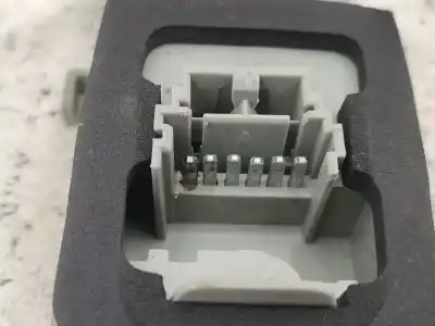 Second-hand car spare part lampholder for renault clio ii (bb_, cb_) 1.5 dci (b/cb07) oem iam references   