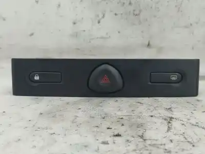 Second-hand car spare part hazard warning lights for renault clio ii (bb_, cb_) 1.5 dci (b/cb07) oem iam references 442723a