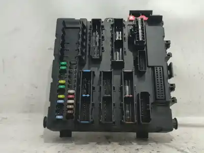 Second-hand car spare part fuse box unit for opel vectra c (z02) 1.9 cdti (f69) oem iam references 13223679