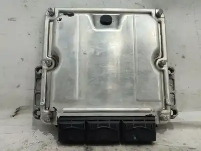 Recambio de automóvil de segunda mano de Centralita Motor Uce para RENAULT MEGANE I CLASSIC (LA0/1_) 1.9 DCI (LA05, LA1F) referencias OEM IAM 8200078730  