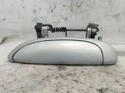 Second-hand car spare part exterior left front door handle for renault megane i classic (la0/1_) 1.9 dci (la05, la1f) oem iam references 7700438075