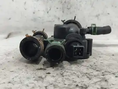 Second-hand car spare part thermostat for renault megane i classic (la0/1_) 1.9 dci (la05, la1f) oem iam references 8200074346d  