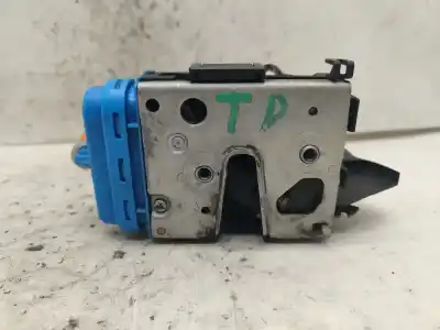 Pezzo di ricambio per auto di seconda mano SERRATURA PORTA POSTERIORE DESTRA per AUDI A4 B5 (8D2)  Riferimenti OEM IAM 8D0839016A  