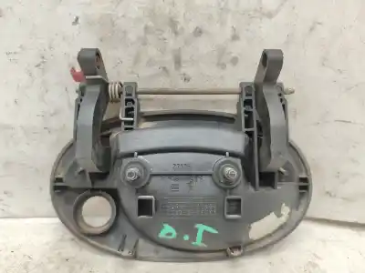 Pezzo di ricambio per auto di seconda mano maniglia esterna anteriore sinistra per opel combo tour 1.7 di 16v riferimenti oem iam   