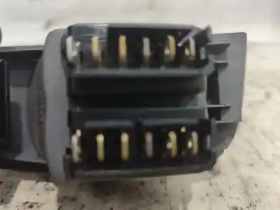 Автозапчасти б/у выключатель левого переднего окна за renault megane i (ba0/1_) 1.6 16v (ba04, ba0b, ba11, ba1j, ba16, ba19, ba1k, ba1v,... ссылки oem iam 7700429070  