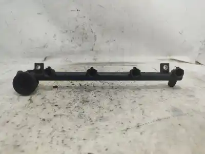 Pezzo di ricambio per auto di seconda mano RAMPA INIETTORI per RENAULT MEGANE I (BA0/1_)  Riferimenti OEM IAM 7700112519  