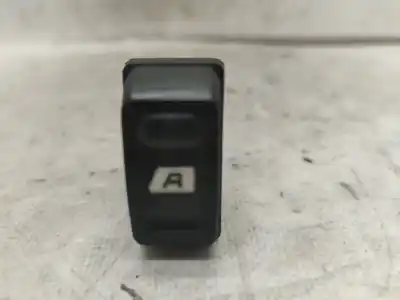Recambio de automóvil de segunda mano de MANDO ELEVALUNAS DELANTERO IZQUIERDO para CITROEN XSARA PICASSO (N68)  referencias OEM IAM   