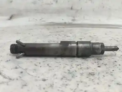 Pezzo di ricambio per auto di seconda mano iniettore per volkswagen polo (9n_, 9a_) 1.9 sdi riferimenti oem iam 028130203f