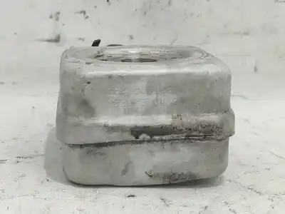 Recambio de automóvil de segunda mano de Enfriador Aceite Motor para AUDI A3 (8P1) 1.9 TDI referencias OEM IAM   