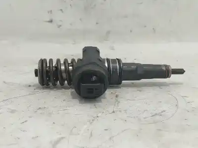 Автозапчастина б/у инжектор для audi a3 (8p1) 1.9 tdi посилання на oem iam 038130073ac