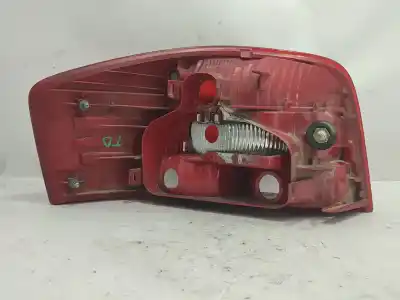 Pezzo di ricambio per auto di seconda mano luci posteriori destra per audi a3 (8p1) 1.9 tdi riferimenti oem iam 8p09450960198  