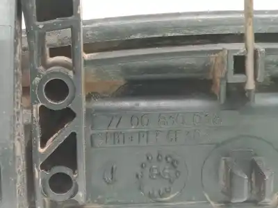 Автозапчастина б/у завнішня ручка задня права для renault megane i classic (la0/1_) 1.6 e (la0f, la0s) посилання на oem iam 7700830038  