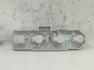 Автозапчасти б/у подставка для лампы за skoda superb i (3u4) 2.5 tdi ссылки oem iam 3u5945257