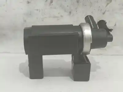 Peça sobressalente para automóvel em segunda mão BOMBA DE AR SECUNDÁRIA por SKODA SUPERB I (3U4)  Referências OEM IAM 8E0906628  