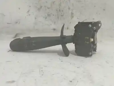 Peça sobressalente para automóvel em segunda mão comutador de piscas  por renault clio ii (bb_, cb_) 1.2 (bb0a, bb0f, bb10, bb1k, bb28, bb2d, bb2h, cb0a,... referências oem iam 
