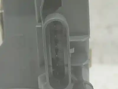 Second-hand car spare part rear right door lock for renault laguna ii (bg0/1_) 1.9 dci (bg08, bg0g) oem iam references 009153z98   Second-hand car spare part rear right door lock for renault laguna ii (bg0/1_) 1.9 dci (bg08, bg0g) oem iam references 009153z98