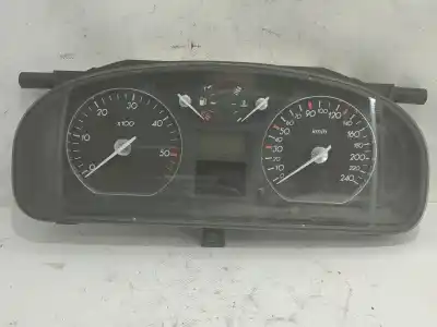 Pezzo di ricambio per auto di seconda mano  per RENAULT LAGUNA II (BG0/1_)  Riferimenti OEM IAM 8200218888  