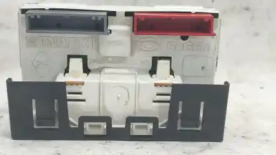 Tweedehands auto-onderdeel multifunctioneel display voor renault clio ii (bb_, cb_) 1.2 (bb0a, bb0f, bb10, bb1k, bb28, bb2d, bb2h, cb0a,... oem iam-referenties   