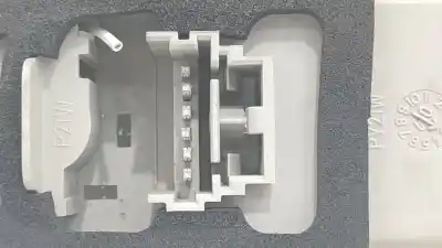 Second-hand car spare part lampholder for renault clio ii (bb_, cb_) 1.2 (bb0a, bb0f, bb10, bb1k, bb28, bb2d, bb2h, cb0a,... oem iam references   