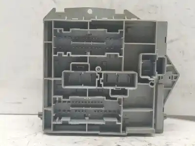 Pezzo di ricambio per auto di seconda mano scatola relè/fusibili per fiat stilo (192_) 1.9 jtd (192_xf1a) riferimenti oem iam 46846109  