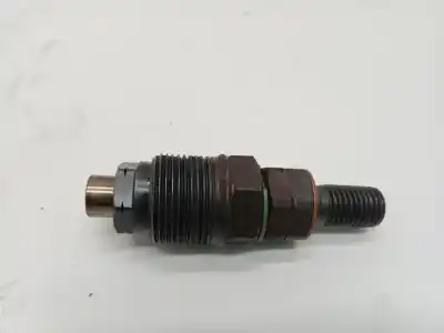 Second-hand car spare part injector for opel corsa b (s93) 1.7 d (f08, f68, m68) oem iam references 881090  