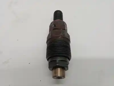 Second-hand car spare part injector for opel corsa b (s93) 1.7 d (f08, f68, m68) oem iam references 881090  