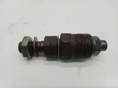 Second-hand car spare part injector for opel corsa b (s93) 1.7 d (f08, f68, m68) oem iam references 881090  