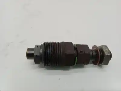 Second-hand car spare part injector for opel corsa b (s93) 1.7 d (f08, f68, m68) oem iam references 881090  
