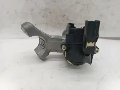 Second-hand car spare part ignition switch for toyota corolla (_e12_) 1.4 vvt-i (zze120_) oem iam references 45020024  