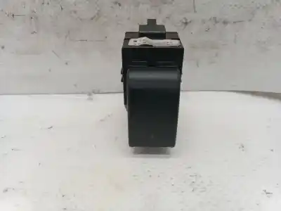 Peça sobressalente para automóvel em segunda mão botão / interruptor elevador vidro dianteiro direito por toyota corolla (_e12_) 1.4 vvt-i (zze120_) referências oem iam 8481002041