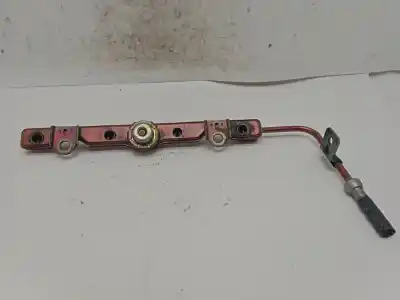 Peça sobressalente para automóvel em segunda mão Régua / Rampa De Injetores por TOYOTA COROLLA (_E12_) 1.4 VVT-I (ZZE120_) Referências OEM IAM   