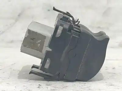 Автозапчасти б/у выключатель левого переднего окна за renault megane ii (bm0/1_, cm0/1_) 1.9 dci (bm0g, cm0g) ссылки oem iam   