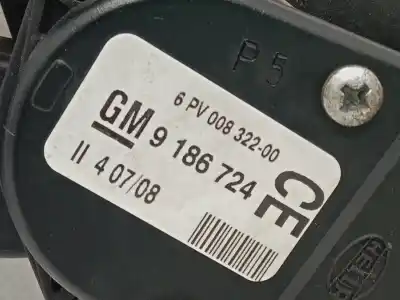 Second-hand car spare part accelerator pedal for opel vectra c (z02) 1.9 cdti (f69) oem iam references 9186724  